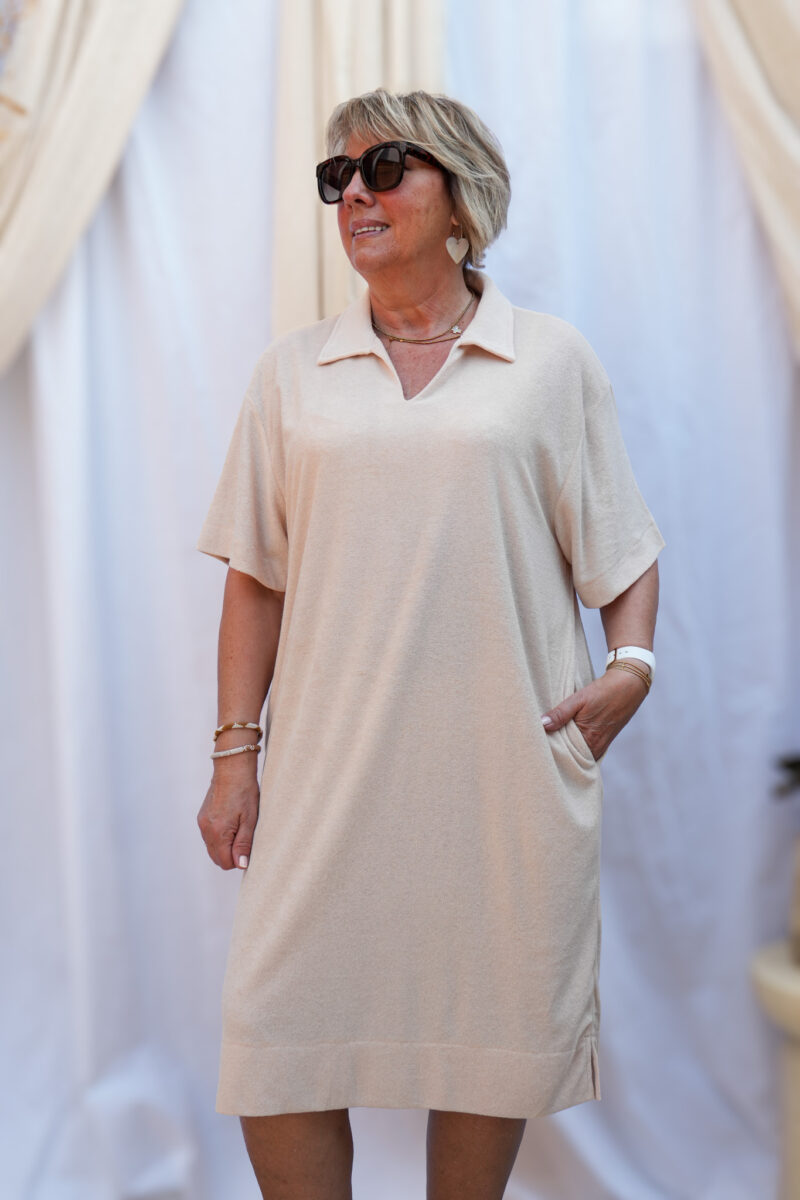 robe courte en eponge col polo irina beige 01