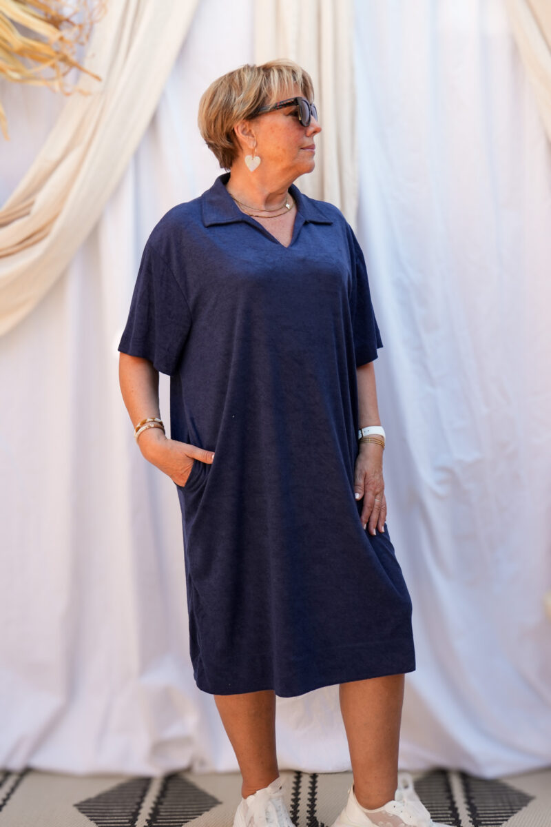 robe-courte-en-eponge-col-polo-irina-marine_03 robe courte en eponge col polo irina marine 03