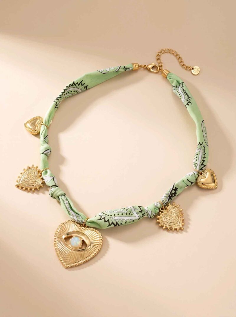 Collier en tissu avec charms coeur - Alitzel - Vert Clair