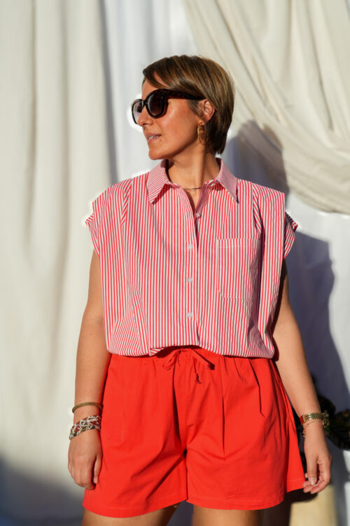 Blouse type chemisier - Sans manche - Ligné - Rouge