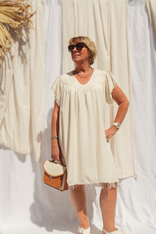Robe courte en Tencele - Manches courtes - Ecru